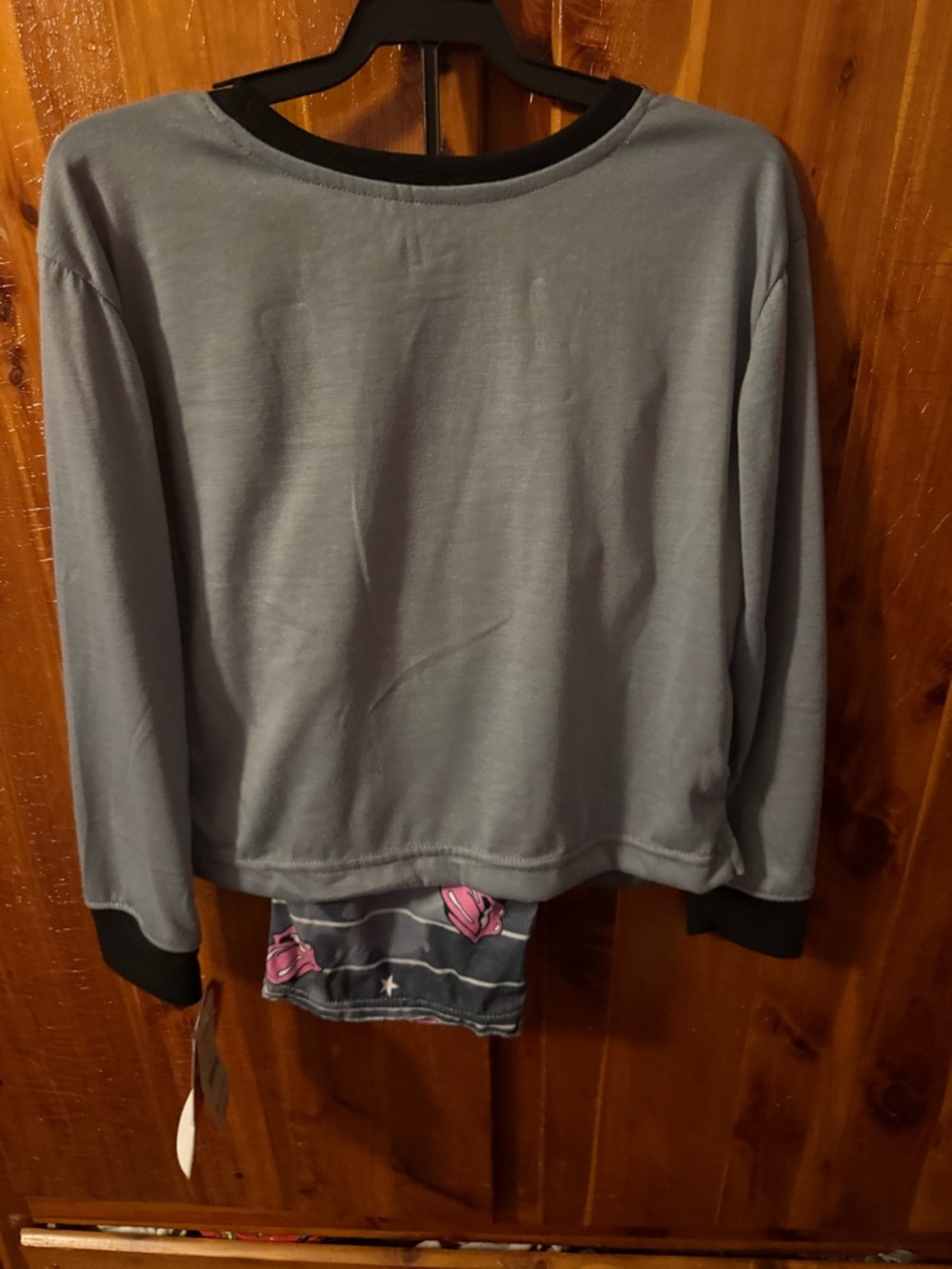 Rolling Stones Graphic Long-Sleeve Kids Pajama set Gray with Pink LogoSize 7/8! - Picture 3 of 4